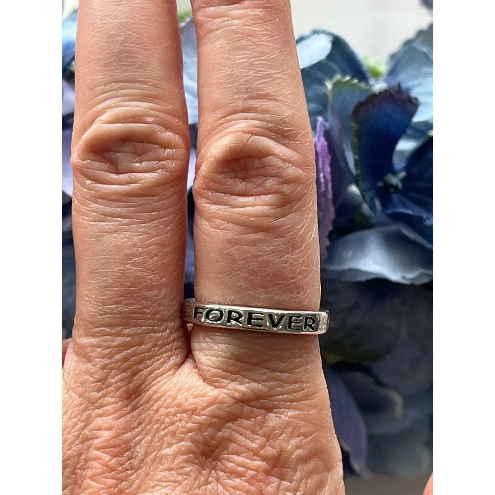 Best Friends Forever Ring Silver Tone Band Ring Size‎ 8 Friendship Jewelry